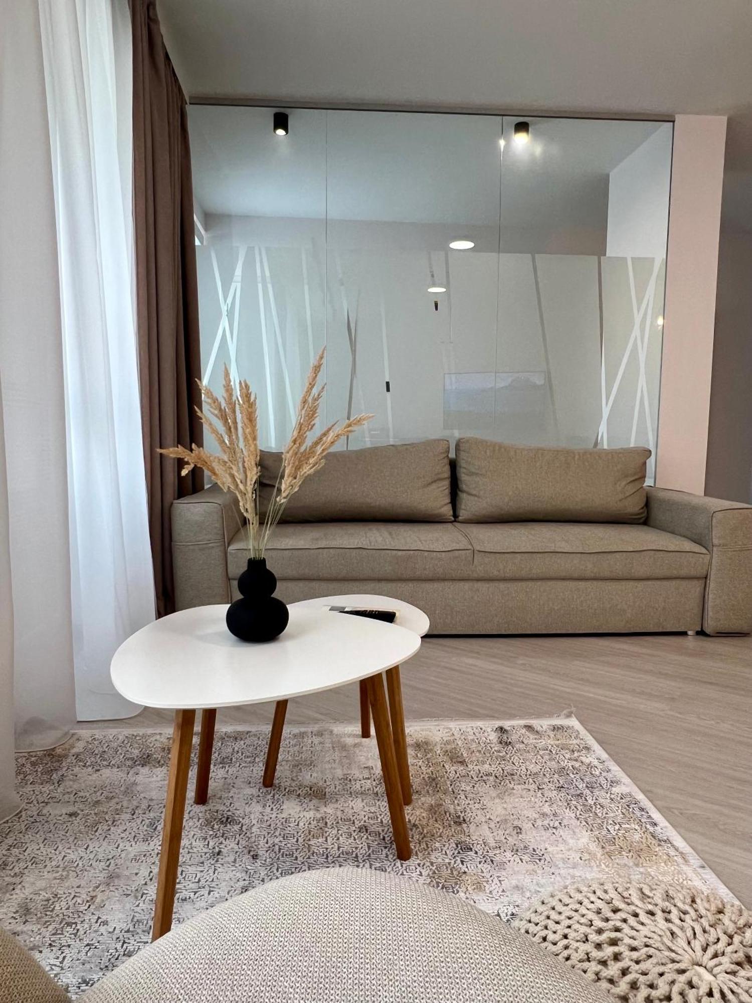 Skau Piano Family & Business Apartment Free Parking Bratislava Exterior photo